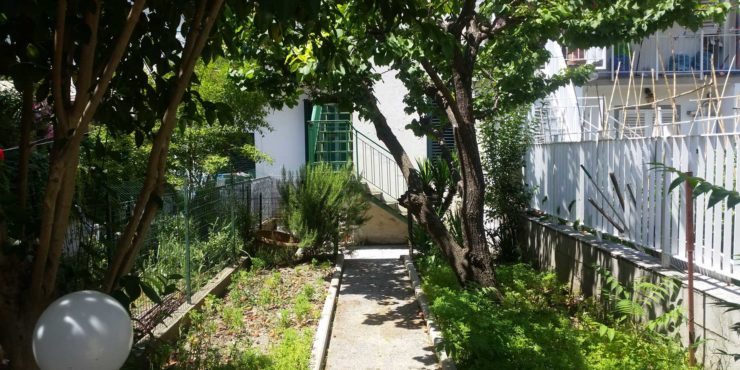 EMPOLI – APPARTAMENTO INGRESSO INDIPENDENTE CON GIARDINO