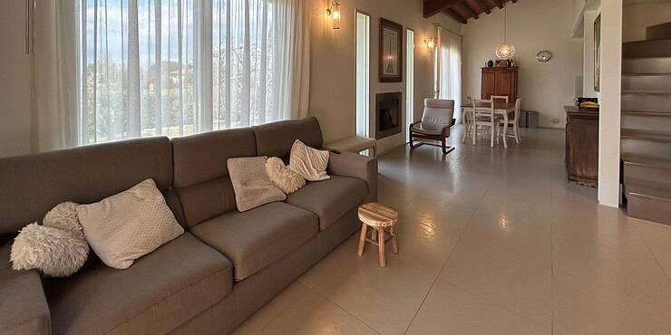 PONTE A ELSA – VILLETTA CON GIARDINO